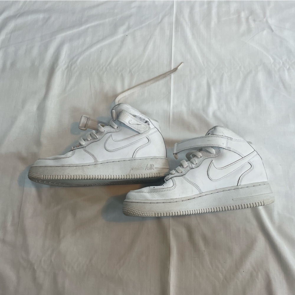 Air Force one high top size 8